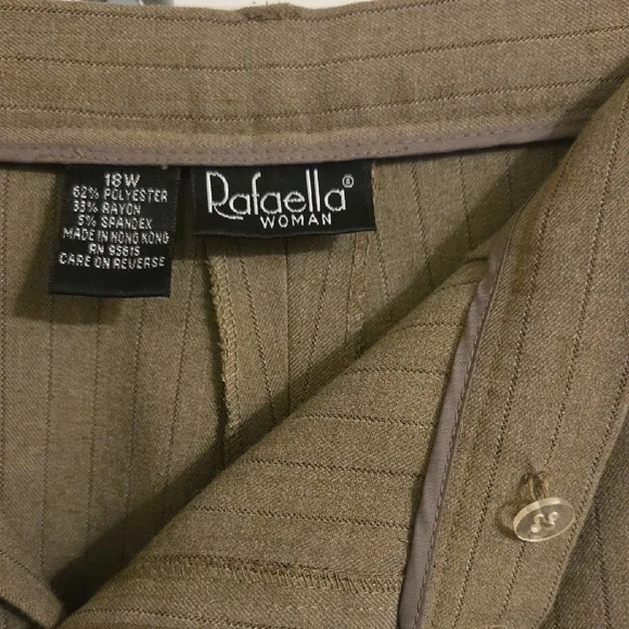 Rafaella Beige Women's Plus Size Suit - Picture 10 of 14